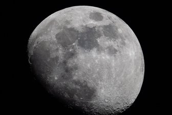 Experte: Deutscher als erster Europäer am Mond noch denkbar - Raumfahrtexperte Moeller sieht in der Wahl von Italiener Parmitano für "Artemis-3" keinen Konflikt damit, dass ein Deutscher als erster europäischer Astronaut Richtung Mond fliegt. (Archivbild)
