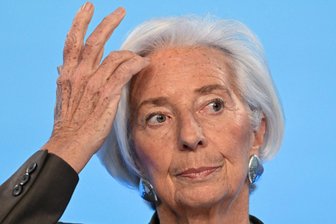 EZB erwartet wegen Krieg mehr Inflation und weniger Wachstum - EZB-Präsidentin Christine Lagarde will die Inflation im Euroraum im Zaum zu halten. (Archivbild)