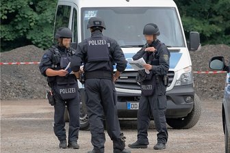 Fahndung: Flüchtiger schreibt an Polizei - An mehreren Stellen hat die Polizei in den vergangenen Tagen nach dem 29-jährigen Flüchtigen gesucht, auch in einem Waldgebiet bei Pleißa (Foto), einem Ortsteil von Limbach-Oberfrohna. Gefunden wurde er nicht. Der Gesuchte selbst sagt, er sei in Chemnitz unterwegs.