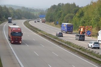 Fahrbahn-Sperrungen auf der A 4 bei Frankenberg - Auf der Autobahn A 4 nahe Frankenberg müssen sich Autofahrer auf Verkehrseinschränkungen einstellen.