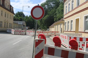 Fahrbahnerneuerung auf der B 92 bei Elsterberg vor Abschluss - Die Vollsperrung der B 92 ab Elsterberg soll am 30. September enden.