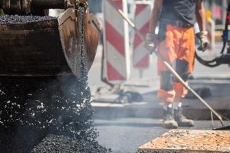 Fahrbahnsanierung auf der Stollberger Straße beginnt -