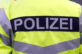 Fahrzeuge mit Eiern beworfen - 