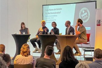 Fake News: Torpedo-Salven gegen die Demokratie - Was kann eine Stadt wie Chemnitz dagegen tun? -