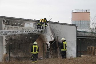 Falkenau: Feuerwehreinsatz im Gewerbegebiet -