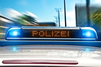 Falkenstein: Fußgänger im Krankenhaus gestorben - Unfallzeugen gesucht -