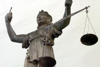 Fall von Wucher vor Gericht: Angeklagter freigesprochen - 