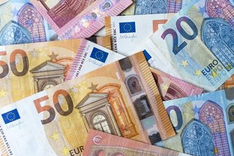 Falsche Bankmitarbeiter erbeuten Bargeld von Lößnitzer -