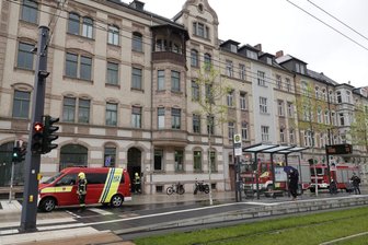 Falscher Gas-Alarm in Arztpraxis - Wegen vermeintlichen Gasgeruchs rückte die Feuerwehr am Freitagmorgen am Stadlerplatz an.