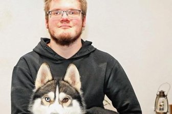 Familie sucht unermüdlich nach Husky Alaska - Den Rüden Nord hat Mikhail Vetrov wiederbekommen.