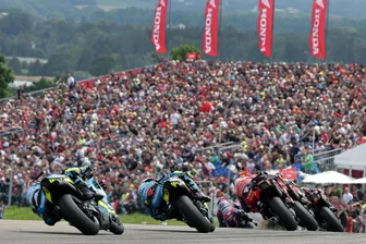 Familientag und Influencer: MotoGP auf dem Sachsenring will neue Zielgruppen ansprechen - In den vergangenen Jahren gingen die Zuschauerzahlen beim MotoGP auf dem Sachsenring immer weiter in die Höhe.