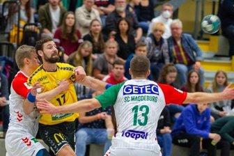 Fans sollen Oberlosa zum Heimsieg tragen - Nach der extrem unglücklichen Niederlage am vergangenen Wochenende in Hannover will der SV 04 Oberlosa (Ladyslav Brykner, Nr. 17) nun den zweiten Heimsieg in dieser Saison einfahren.