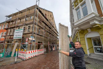 Farben-Köhler in Mittweida zeigt sich jetzt im Gerüst - 