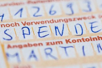Fast 5000 Euro Spenden in Mittweida für Flutopfer gesammelt - Heftige Regenfälle haben für Schlammlawinen und Überflutungen gesorgt. Viele Betroffene sind jetzt auf Spenden angewiesen.