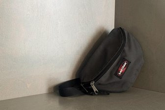 Fasten-Tagebuch: Der Fluch der Taschen - Die kaputte Bauchtasche: Sie hat mir in der Vergangenheit gute Dienste erwiesen.
