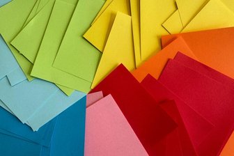 Fasten-Tagebuch: Gegen das Vergessen - Allerlei Notizzettel, die in Zukunft Origami-Übungspapier werden.