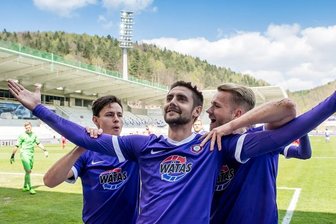 FC Erzgebirge Aue besiegt Würzburger Kickers - 