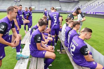FC Erzgebirge Aue: Diese Spieler durften nicht mit ins Trainingslager - Der Kader des FC Erzgebirge Aue für die anstehende Drittligasaison umfasst 28 Spieler. Nur 23 davon fuhren am Sonntag mit ins Trainingslager. 