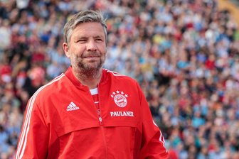 FC Erzgebirge Aue: Ex-Bayern-Profi neuer Sportdirektor – So kam es zur Tarnat-Verpflichtung - Ex-Bayern-Profi Michael Tarnat ist der neue Sportgeschäftsführer des FC Erzgebirge Aue.