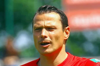 FC Erzgebirge Aue: Hensel übernimmt als Interimslösung - 
