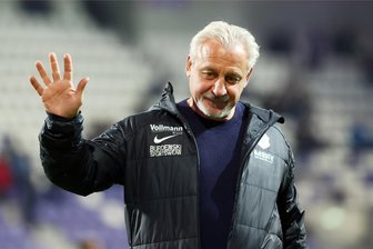 FC Erzgebirge Aue in Großaspach gefordert: Verlieren verboten? - Aue-Cheftrainer Pavel Dotchev.