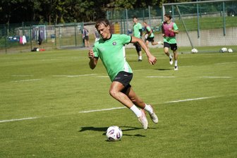 FC Erzgebirge Aue: Kroatischer Linksverteidiger im Probetraining - Am Dienstagnachmittag trainierte Toma Palić mit den FCE-Profis.