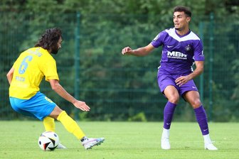 FC Erzgebirge Aue leiht defensiven Mittelfeldspieler aus - Trug bereits in der Vorwoche im Testspiel gegen Lok Leipzig das FCE-Trikot: Ali Loune.