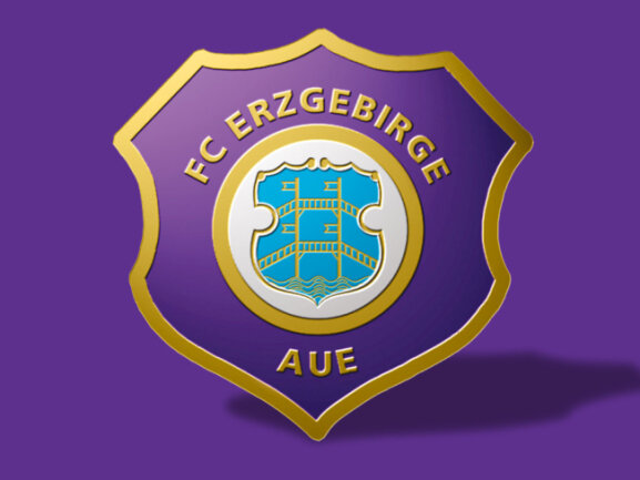 FC Erzgebirge Aue verliert 4:1 in Kaiserslautern - 