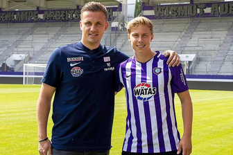 FC Erzgebirge Aue verstärkt Offensive mit Sam Schreck - Sam Schreck verstärkt den Zweitligisten FC Erzgebirge Aue
