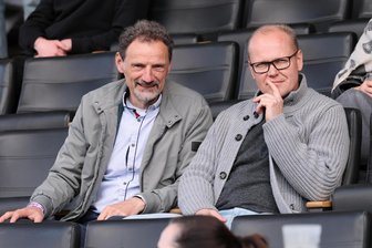 FC Erzgebirge Aue vor großer Entscheidung: „Am Montag muss es umgesetzt werden“ - Sportvorstand Jens Haustein (l.) und Vereinspräsident Thomas Schlesinger (r.) stehen vor einem richtungsweisenden Wochenende.