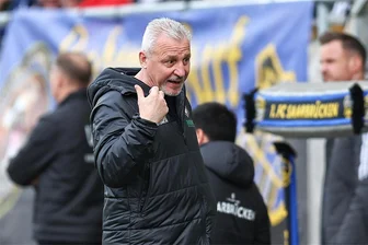 FC Erzgebirge: Aue warnt im Sachsenpokal vor Fünftligist SC Freital - „Experimente können wir uns nicht leisten“: Aues Coach Pavel Dotchev.