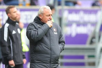 FC Erzgebirge Aue: Zeit von Trainer Pavel Dotchev im Sommer offenbar vorbei - Trainer Pavel Dotchev wird wohl am Saisonende seinen Posten beim FCE verlieren.