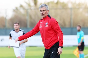 FC Erzgebirge: Ein gelungener erster Test und „gesunde Konkurrenzkämpfe“ - Jens Härtel war mit der Leistung seiner Mannschaft sehr zufrieden. Jeder seiner Akteure bekam dieselbe Spielzeit und gab Vollgas.