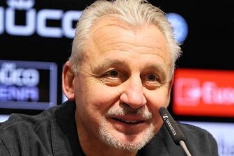 FC Erzgebirge: So will Aue bei Waldhof Mannheim die 30-Punkte-Marke knacken - FCE-Trainer Pavel Dotchev hofft auf einen Auswärtssieg.