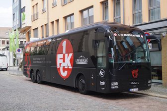 FCK-Bus am Kornmarkt gesichtet - 