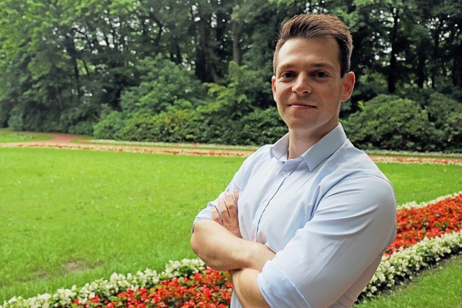 FDP-Kandidat Philipp Hartewig: Der liberale Routinier - Der Park am Schwanenteich in Mittweida zählt zu den Lieblingsorten von Philipp Hartewig. Hier, nahe am Gymnasium, begann auch seine politische Laufbahn bei den Jungliberalen. 