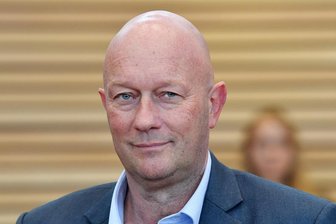 FDP-Kandidat wird in Thüringen überraschend Ministerpräsident -