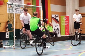 Fehlstart kostet Lippersdorfer U-15-Radballer mögliche DM-Medaille - Marius Jaquet (links) und Emil Fiedler mussten sich bei der DM-Endrunde in Worms mit Platz 4 begnügen.