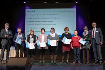 Feier im Freiberger Tivoli würdigt soziale Helden Mittelsachsens - Zum Tag des Ehrenamts in Freiberg wurde auch die Arbeit der Hospizvereine gewürdigt.