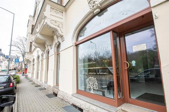 Feinkostgeschäft und Bistro im Plauener Westend haben geschlossen - Aus dem ehemaligen Feinkostladen an der Neundorfer Straße 173 soll ein Shop werden, der mit CBD-Produkten handelt.