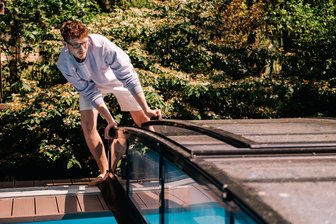 Ferienjobs für Schüler: Das ist erlaubt - Geld verdienen und Neues entdecken: Ferienjobs bieten Jugendlichen wertvolle Einblicke in die Arbeitswelt und stärken Selbstständigkeit und soziale Kompetenzen.