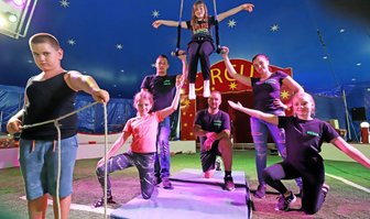 Ferienkinder machen Zirkus -