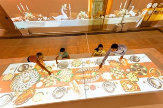 Ferientipp: Zeitreise mit Multimedia-Installation auf Schloss Augustusburg - Eine Rauminstallation macht sichtbar, wie Schloss Augustusburg zur Zeit von August von Sachsen aussah.
