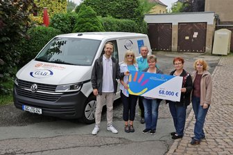 Fernsehlotterie sorgt in Glauchau für warmen Geldregen - 68.000 Euro hat die Deutsche Fernsehlotterie der Glauchauer Tafel gespendet. Das Geld stammt aus den Erlösen der Losverkäufe.