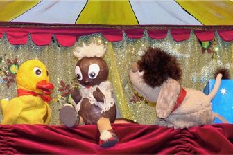 Fernsehstars sind in Oederan zu Gast - Schnatterinchen, Pittiplatsch und Moppi gastieren am 6. März im Bürgersaal Oederan. 