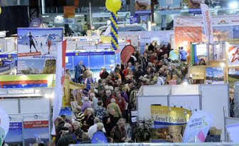 Fernweh sorgt bei Reisemesse für Gedränge -