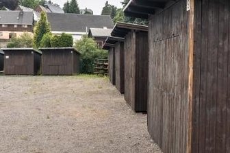 Festplätze werden auf Vordermann gebracht - Auf dem Festplatz Deutschneudorf soll unter anderem der Schotterbelag verschwinden.