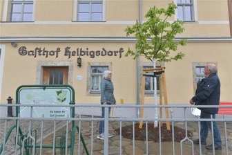 Festwoche 700 Jahre Helbigsdorf mit Kuhfladenlotto und anderen originellen Ideen - Die Helbigsdorfer, so auch Brigitte und Günther Weigold, freuen sich schon auf die Festwoche zum 700-jährigen Bestehen ihres Dorfes.