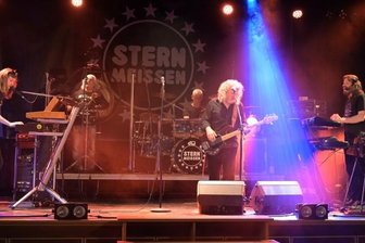 Festwoche startet im Stollberger Bürgergarten - Die Stern Combo Meissen trat in Stollberg auf. Für die Band ist es nicht das erste Mal gewesen.
