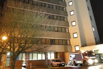 Feuer im Chemnitzer Industriepark Heckert: Ein "komplizierter Mieter" - Am 2. Februar 2020 gegen 2.30 Uhr war im zwölften Stockwerk des Bürohauses im ITC Industrie- und Technologiepark ("Heckert") ein Feuer gelegt worden. Der Brandstiftung angeklagt ist ein Unternehmer und früherer Mieter von Büro- und Produktionsstätten im ITC-Gelände.